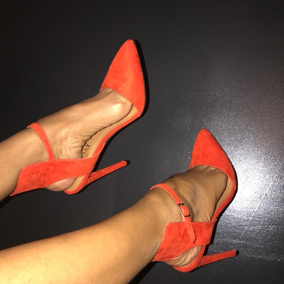 Sassy Red Heels 👠 😍‼️SOLD‼️ - Picture 2 of 3